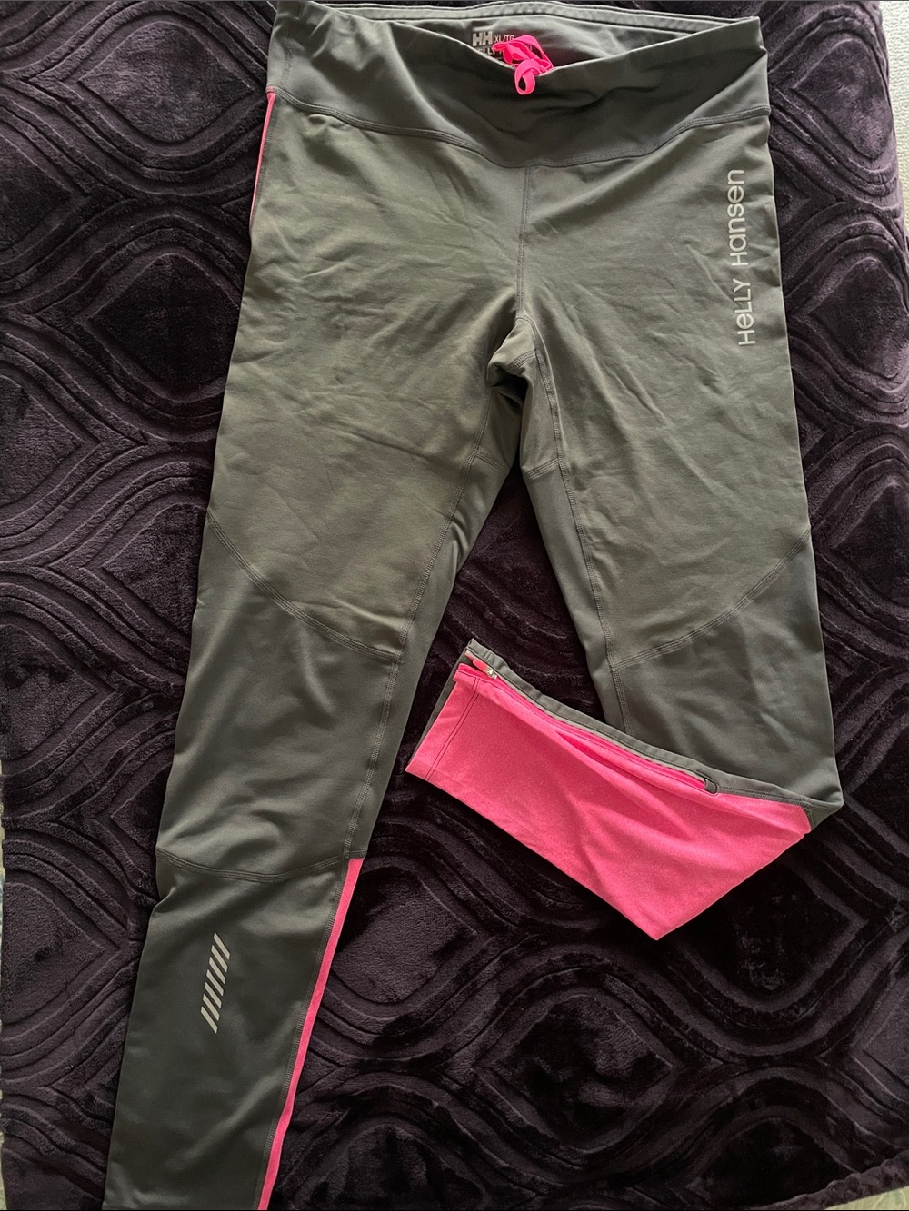 Helly Hansen Gray Leggings with Bright Pink Accents